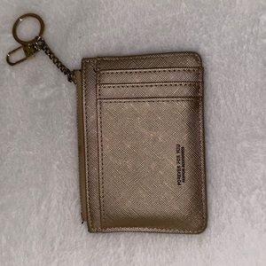 Gold cardholder